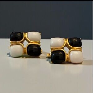 Vintage ‘80s Crown TRIFARI Elegant Black & White Gold-Tone Geometric Earrings